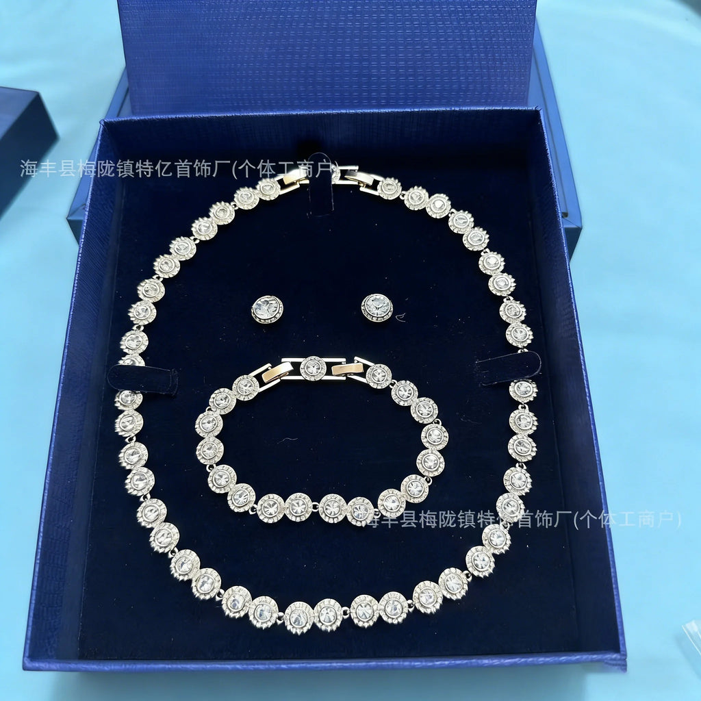 Elegant Love Pearl Necklace - Light Luxury Versatile Jewelry