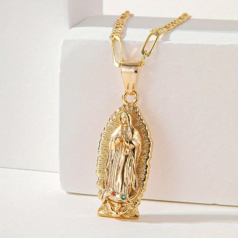 Elegant Colorful Zircon Necklace - Light & Versatile Design