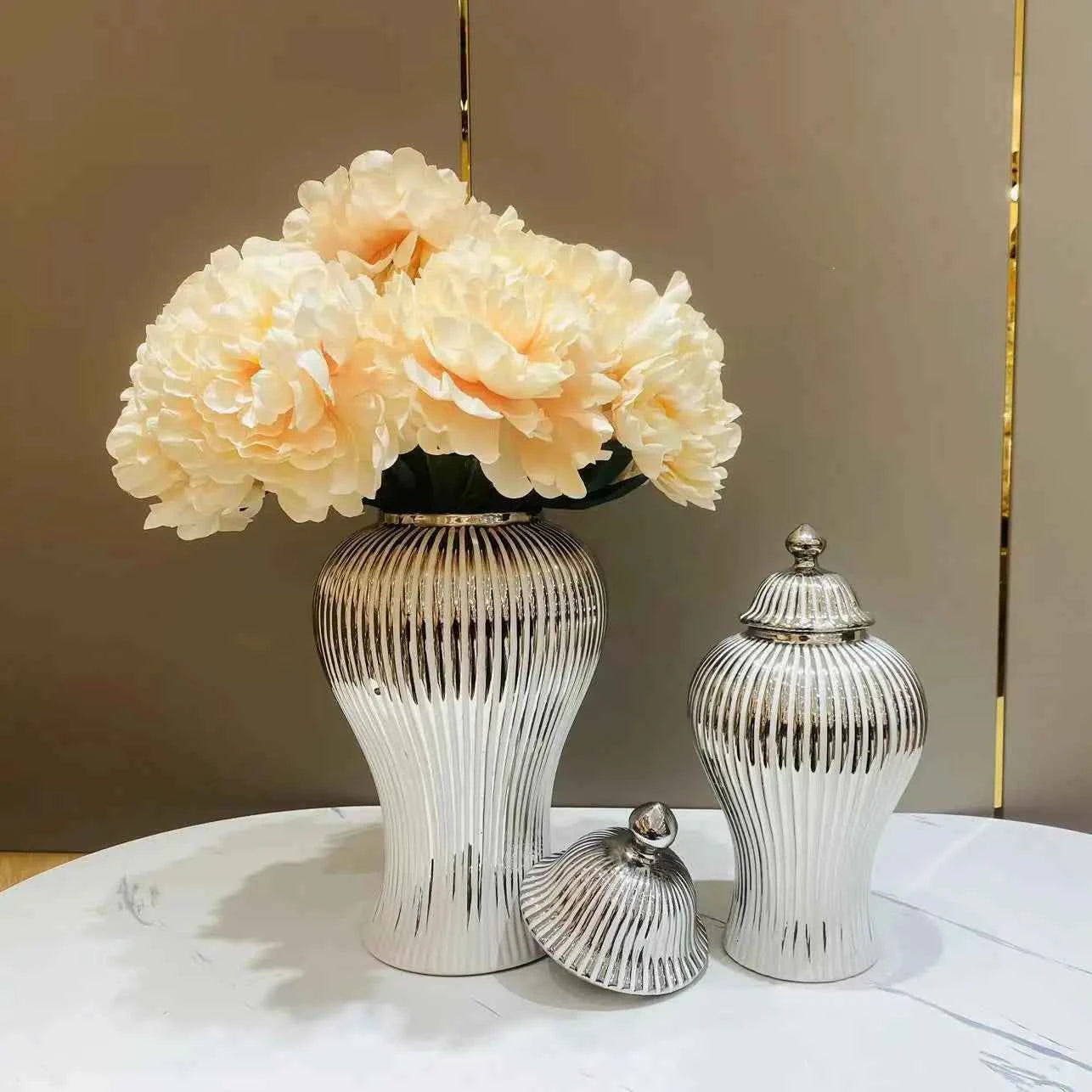 Ceramic Flower Vase - Light Luxury European Tabletop Vase & Storage Jar - Tulique