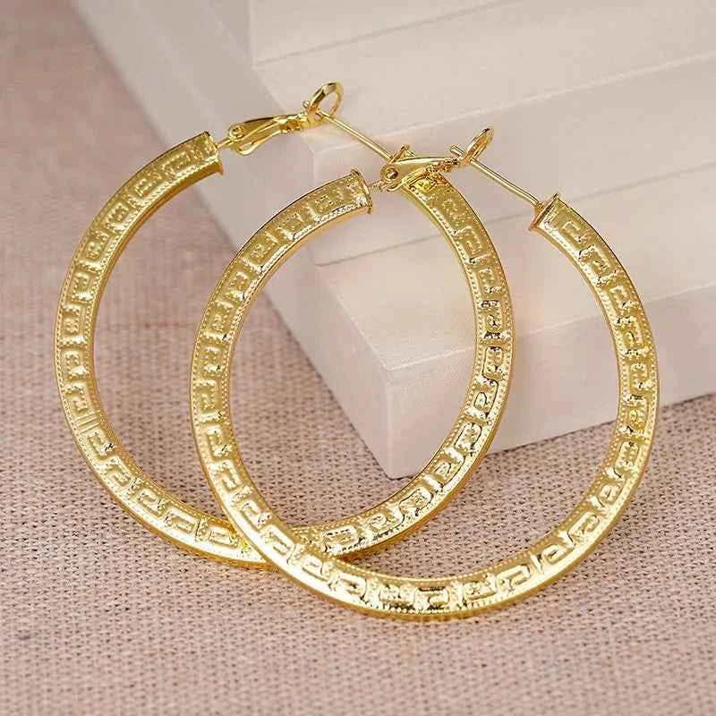 Golden Hoop Earrings For Women 18K Gold Plated Zinc Alloy Classic Style Fashion Jewelry Large Round Earrings