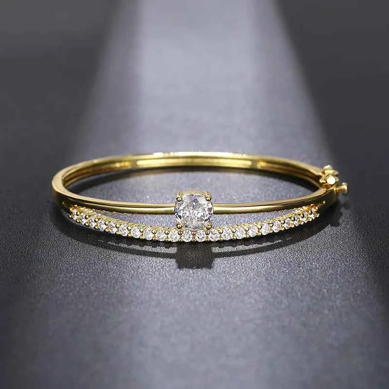 Xarvio Chicoes Diamond Bracelet Yellow Gold Round Brilliant Cut D Color Natural Diamonds Women's Classic Engagement Jewelry