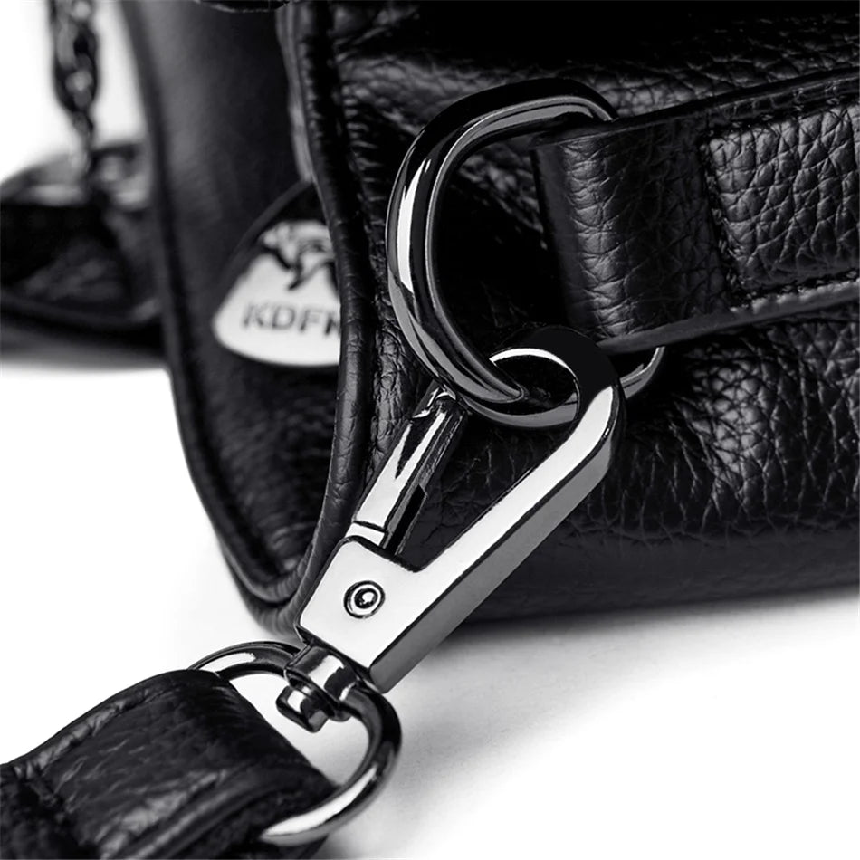 Luxury Leather Shoulder Bag - Elegant Crossbody Tote