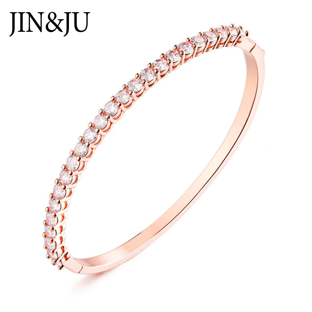 Elegant Luxury Cuff Bangle - 18K Gold Plated
