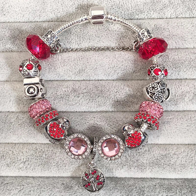 Elegant Crystal Flower Charm Bracelet - Gold Bead Design