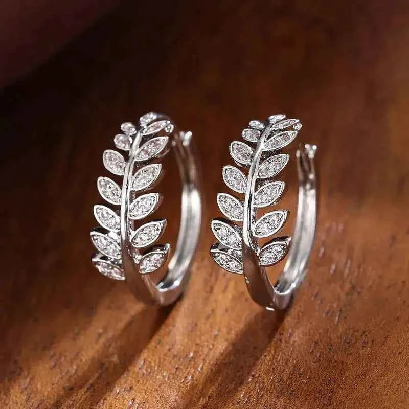 E2376 Gold Hoop Earrings Women's Classic Plant Design Marquise Cut Diamond Channel Setting Everyday Wear