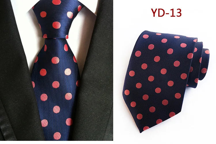 Elegant Polka Dot Silk Tie for Men