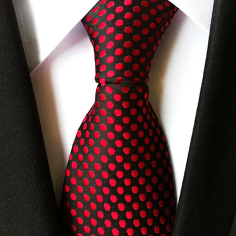 Elegant Polka Dot Silk Tie for Men