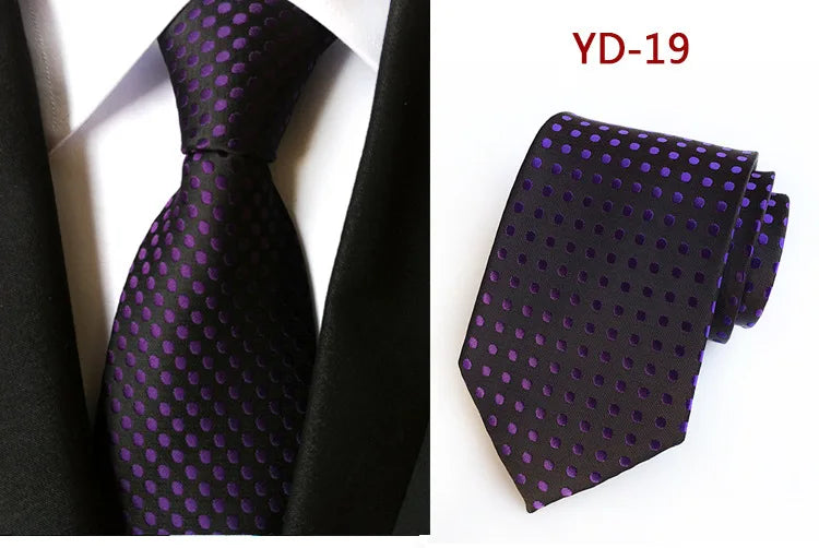 Elegant Polka Dot Silk Tie for Men