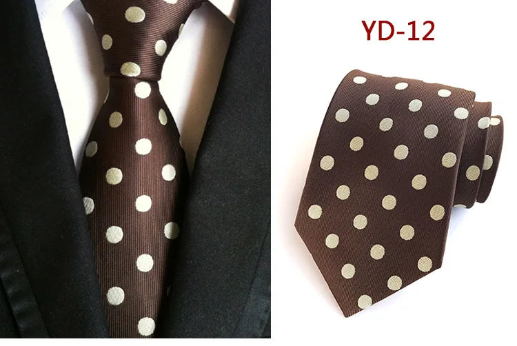 Elegant Polka Dot Silk Tie for Men