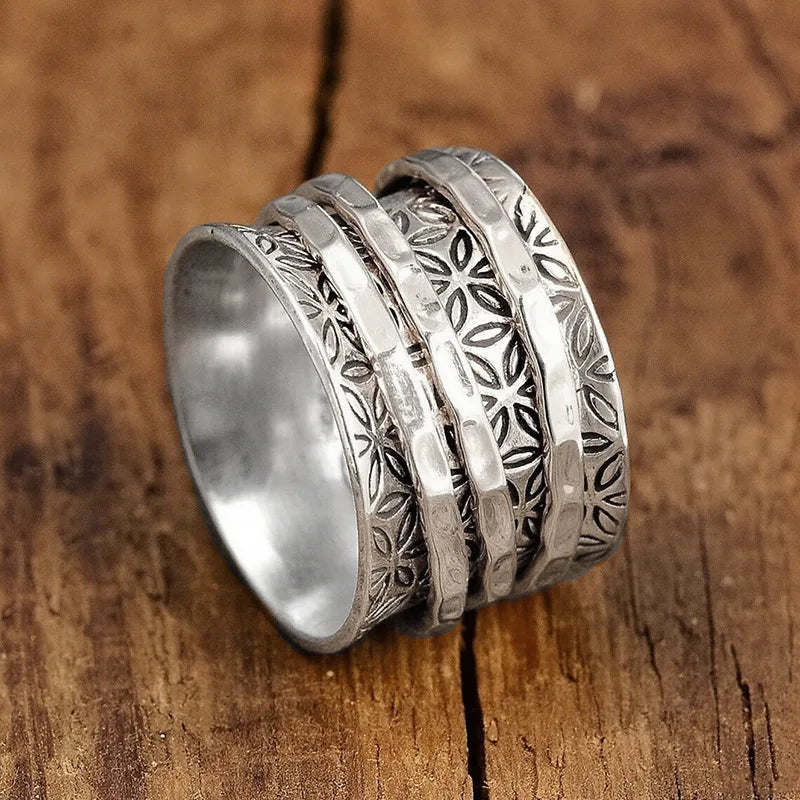 Elegant Silver Flower Pattern Ring - Bohemian Stacked Band