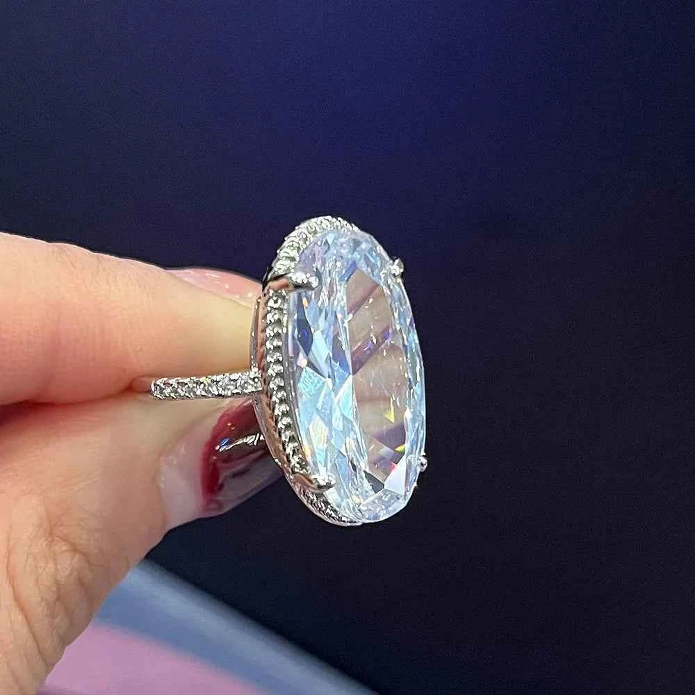 F1419 Women's Pear Cut Synthetic Lab Grown Diamond Engagement Ring Luxury Style 18K White Gold Halo Setting