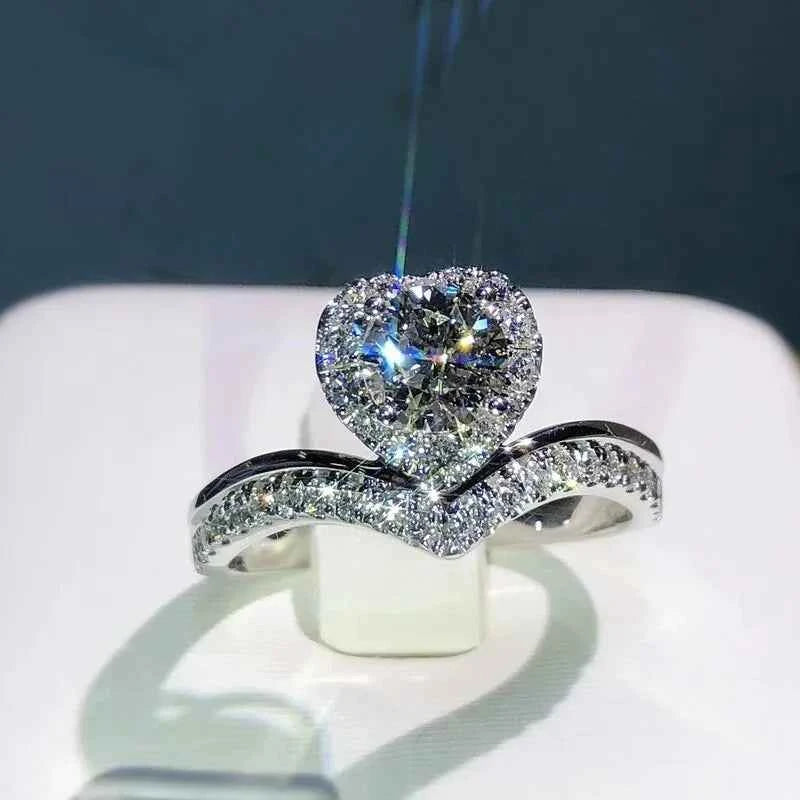 T0855 Women's White Gold Heart Cut Diamond Engagement Ring With Natural D Color Main Stone And Side Diamonds