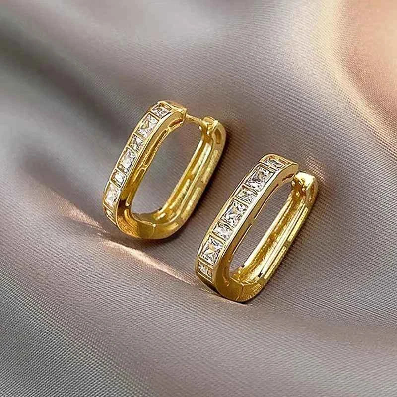 Golden Geometric Huggie Earrings Women Princess Cut Diamond Channel Setting 18K Gold Plated Zinc Alloy Classic Everyday Wear
