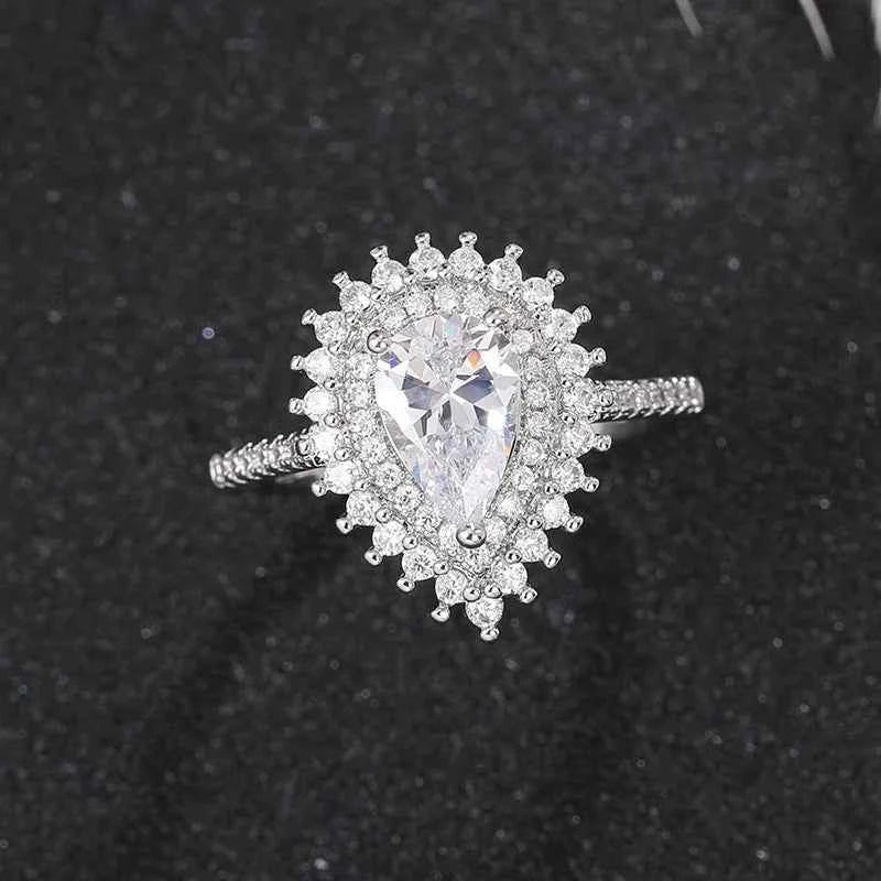 Q138 Diamond Ring Pear Cut Natural Diamond Classic Engagement Women's Jewelry