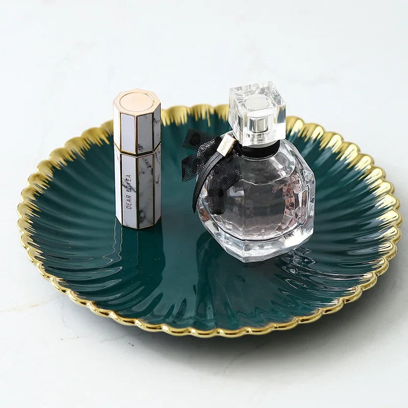 Elegant Vintage Ceramic Dinnerware Set - Gold Rim Design