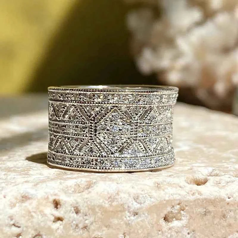 Q672 Women's White Gold Diamond Ring Round Brilliant Cut Natural G Color Classic Wedding Band