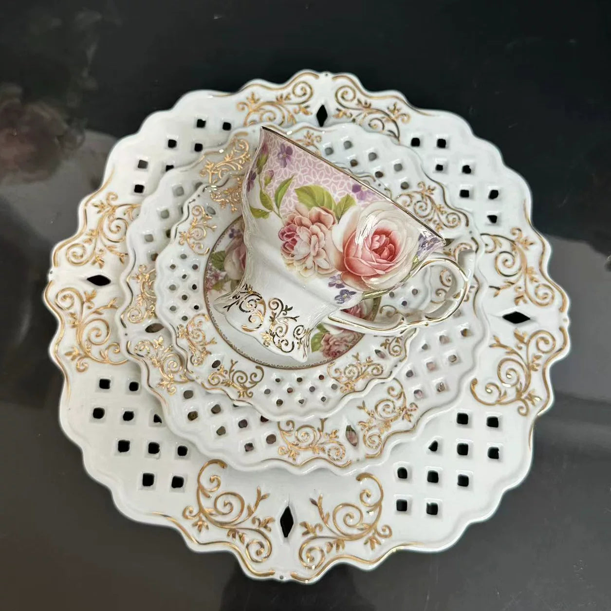 Elegant Palace Style Tea Set - Premium Porcelain Collection