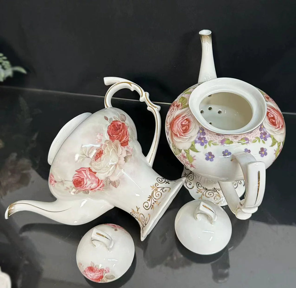 Elegant Palace Style Tea Set - Premium Porcelain Collection