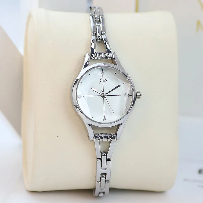 Elegant Ladies Bracelet Watch - Rhinestone Rose Gold Design