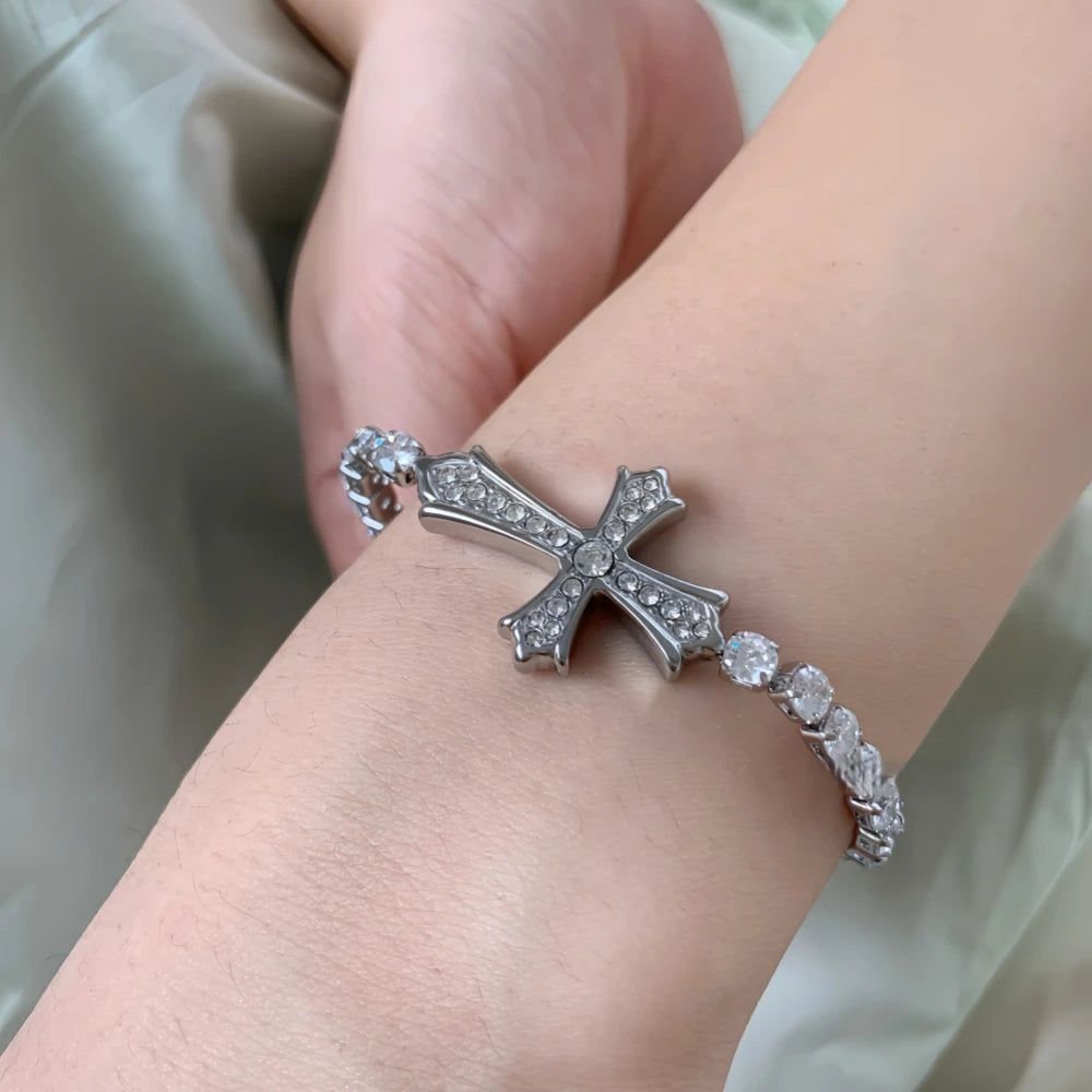 Premium Titanium Steel Cross Bracelet - Non-Fading & Adjustable