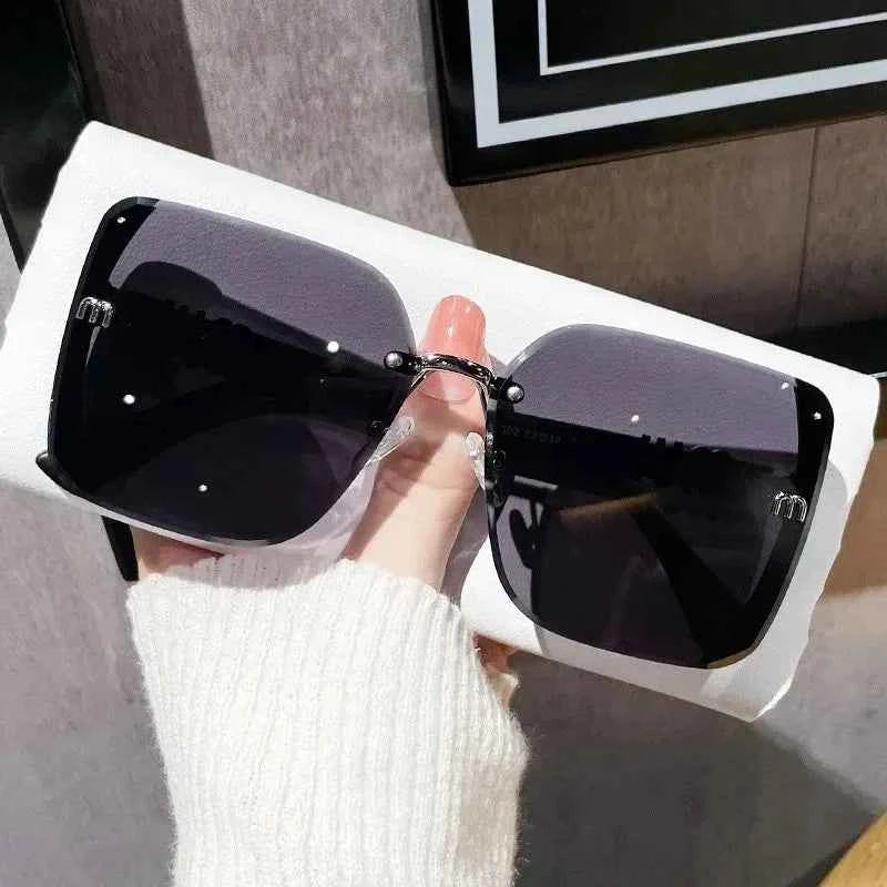 Luxury Square Sunglasses for Women - Vintage Trendy UV Protection
