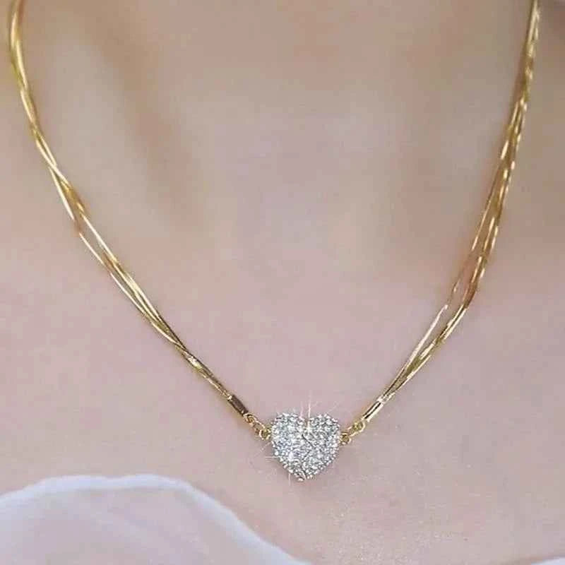 Exquisite Magnetic Love Necklace - Elegant Heart Choker