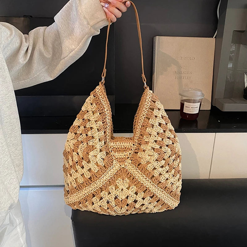 Elegant Knitted Straw Handbag - Hand-Woven Seaside Tote