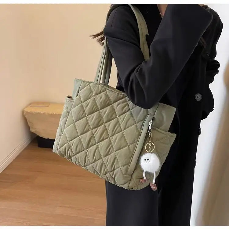 Elegant Quilted Tote Bag - Large Capacity Handbag
