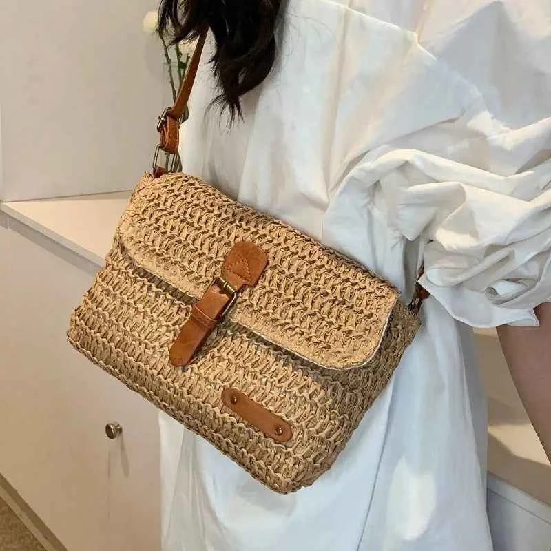Elegant Straw Crossbody Bag - Chic Vacation & Casual Style