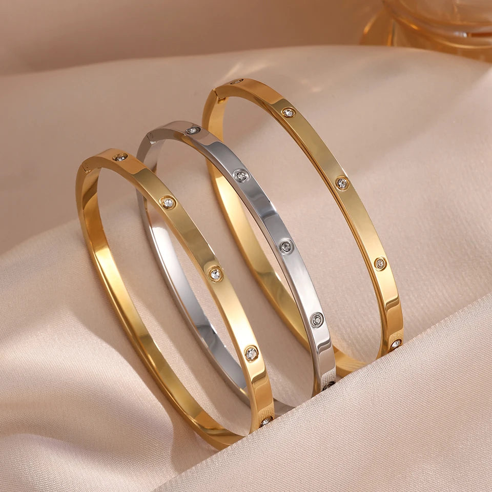Women's Stainless Steel Bracelet - elegant 6MM gold color cuff bracelet