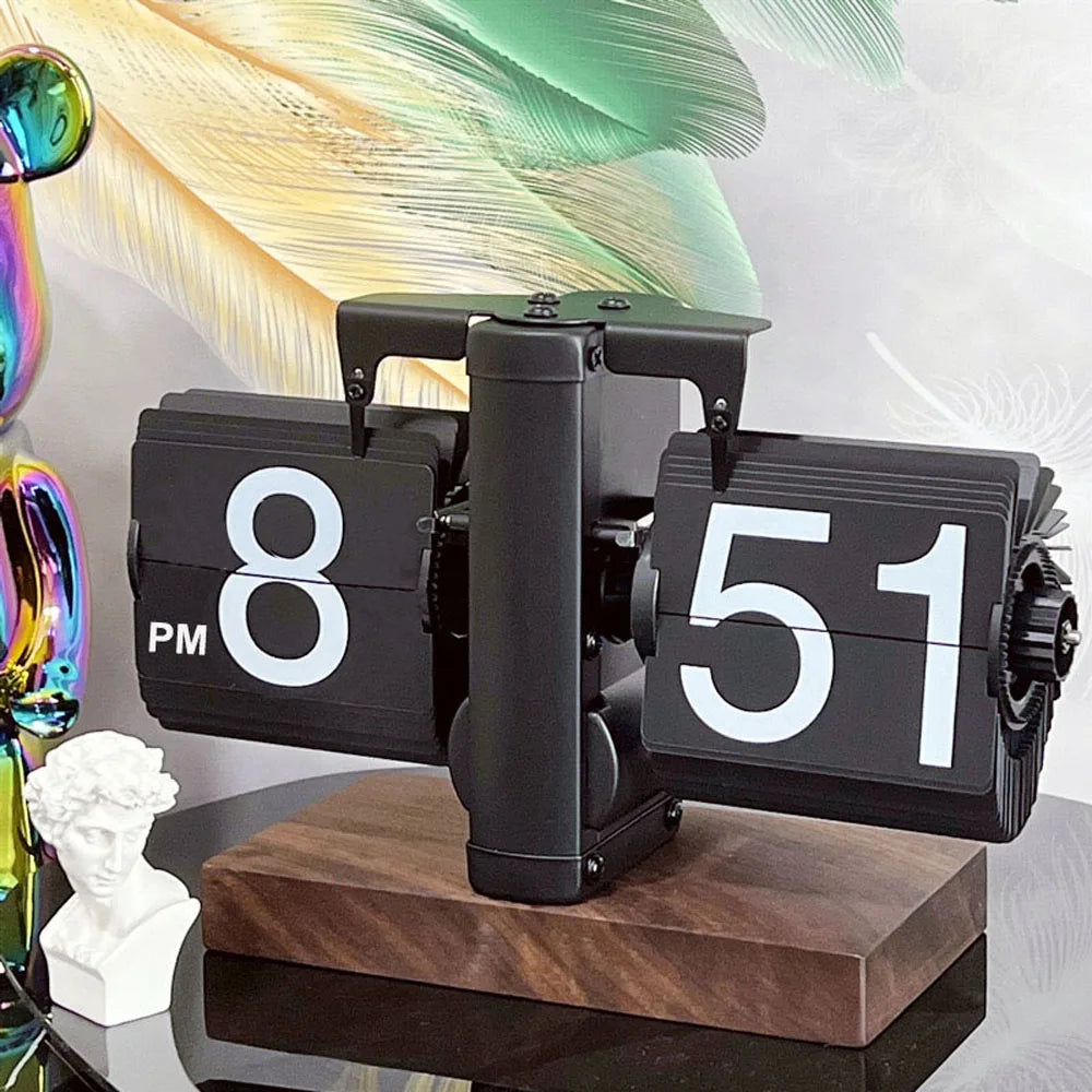 Elegant Automatic Flipping Clock - Modern Home Decor