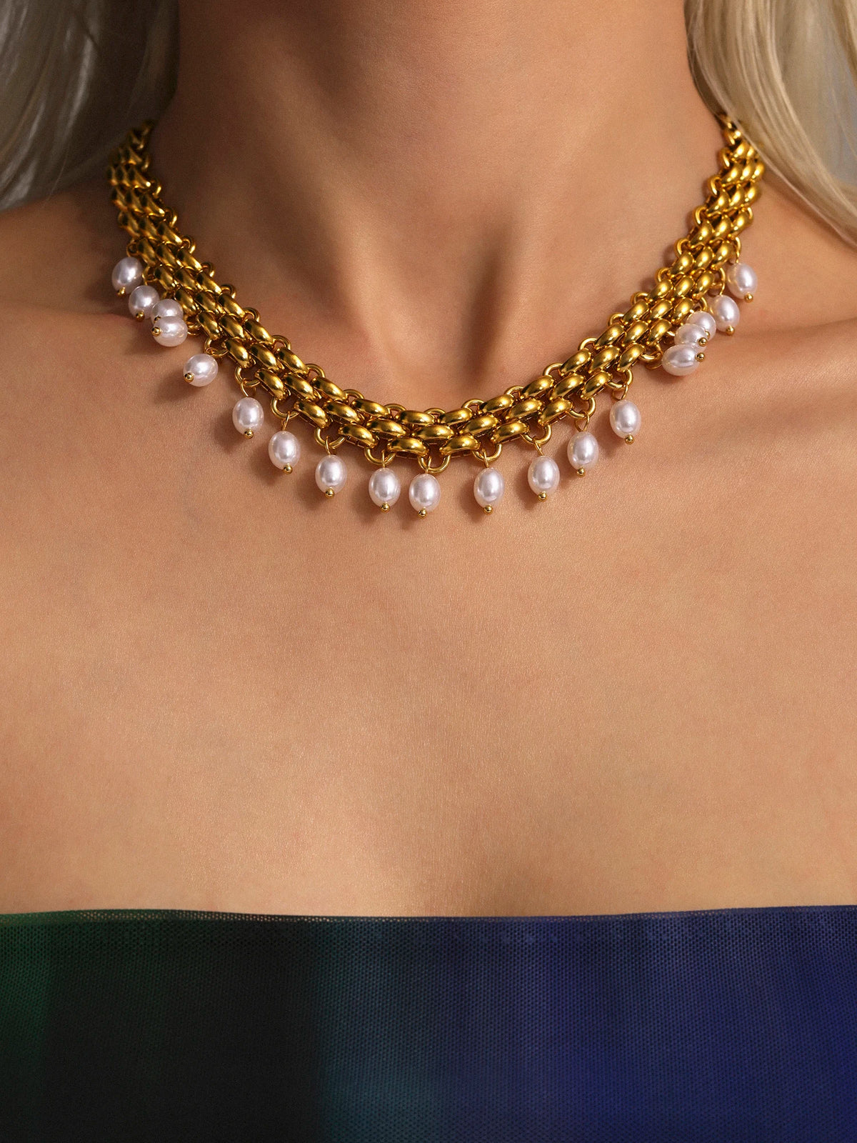 Luxury Golden Chunky Chain Necklace & Pearl Set