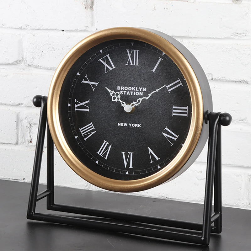 Elegant Retro Metal Desk Clock - Silent Quartz Design