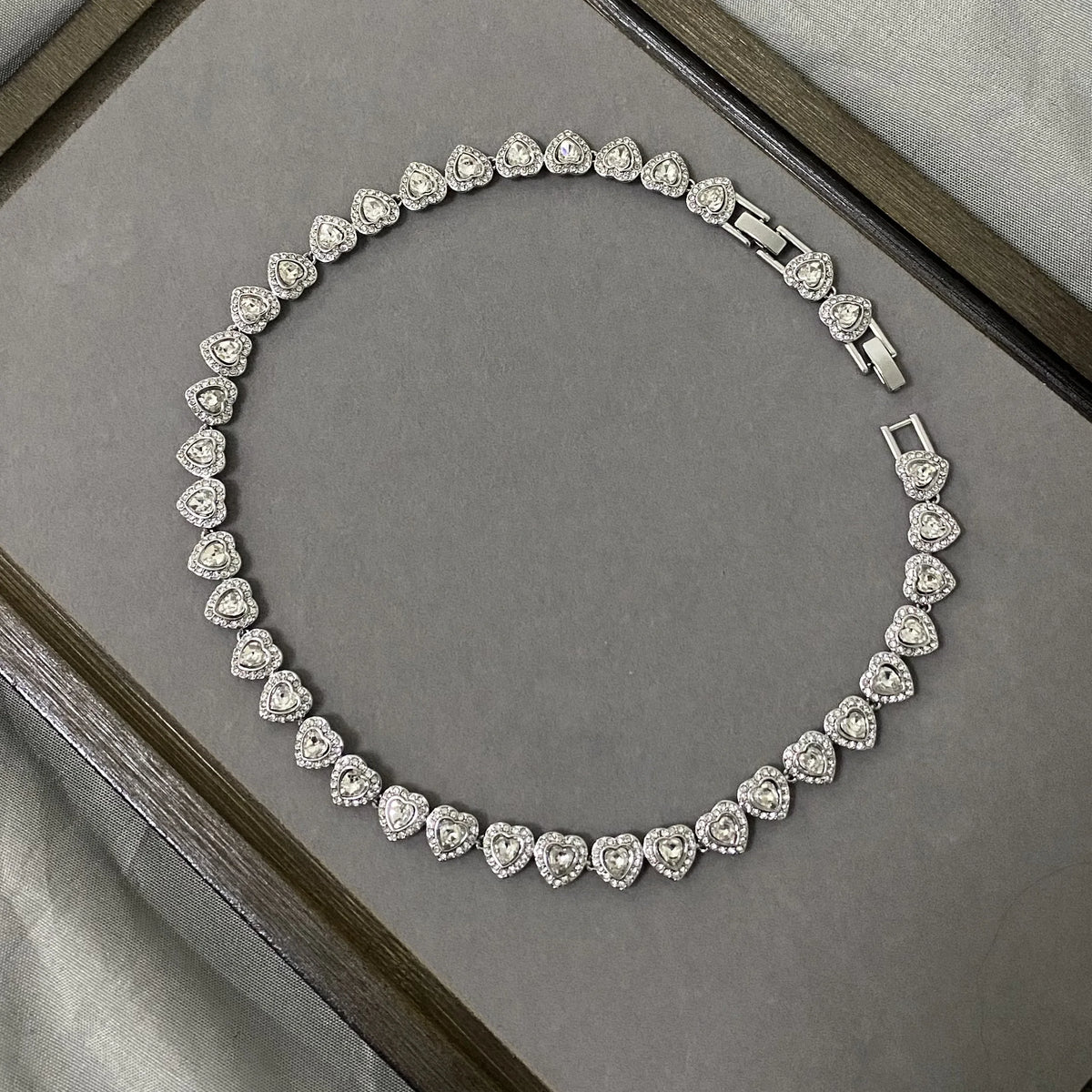 Elegant Love Pearl Necklace - Light Luxury Versatile Jewelry