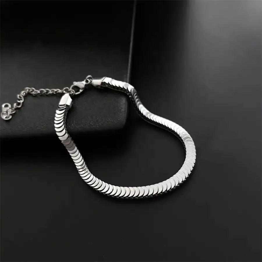 Luxury Roman Numerals Bracelet - Stainless Steel Elegance