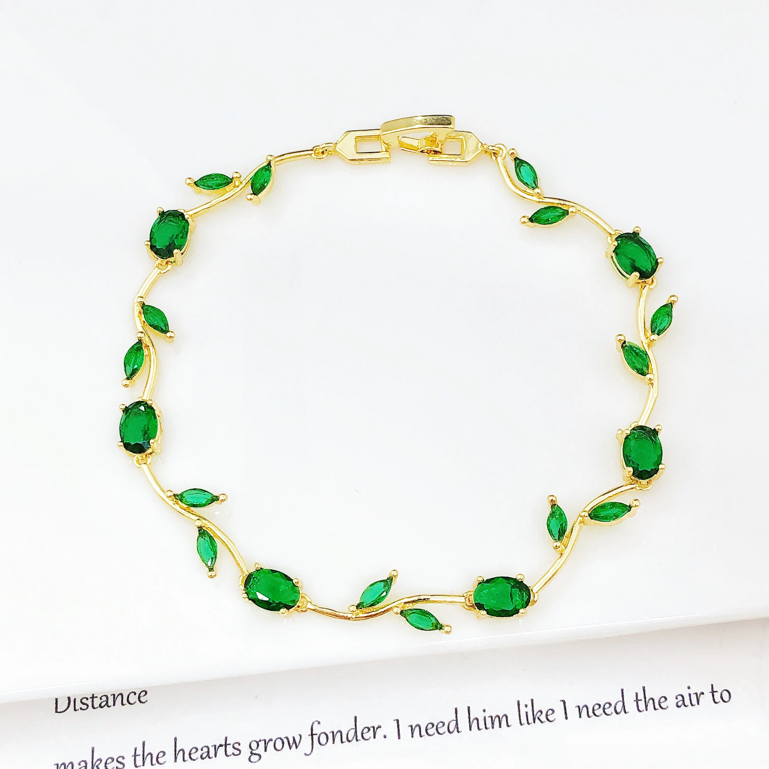 Elegant Crystal Leaf Jewelry Set - Premium Necklace & Bracelet