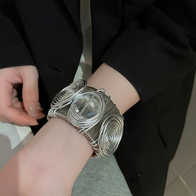 Elegant Luxury Wide Edge Bracelet - Personalized Temperament