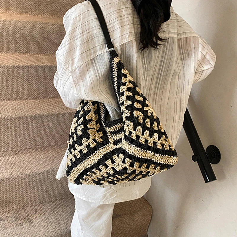 Elegant Knitted Straw Handbag - Hand-Woven Seaside Tote
