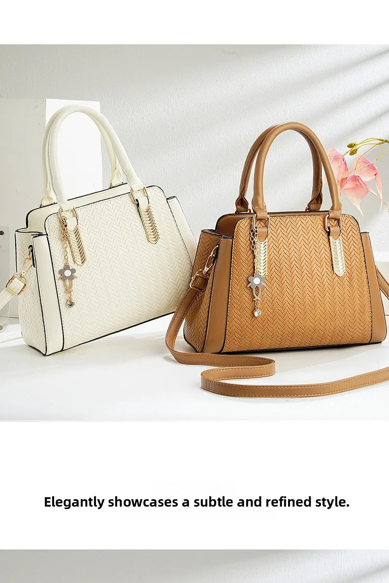 Elegant Commuter Bag - Large Capacity Single Shoulder Style