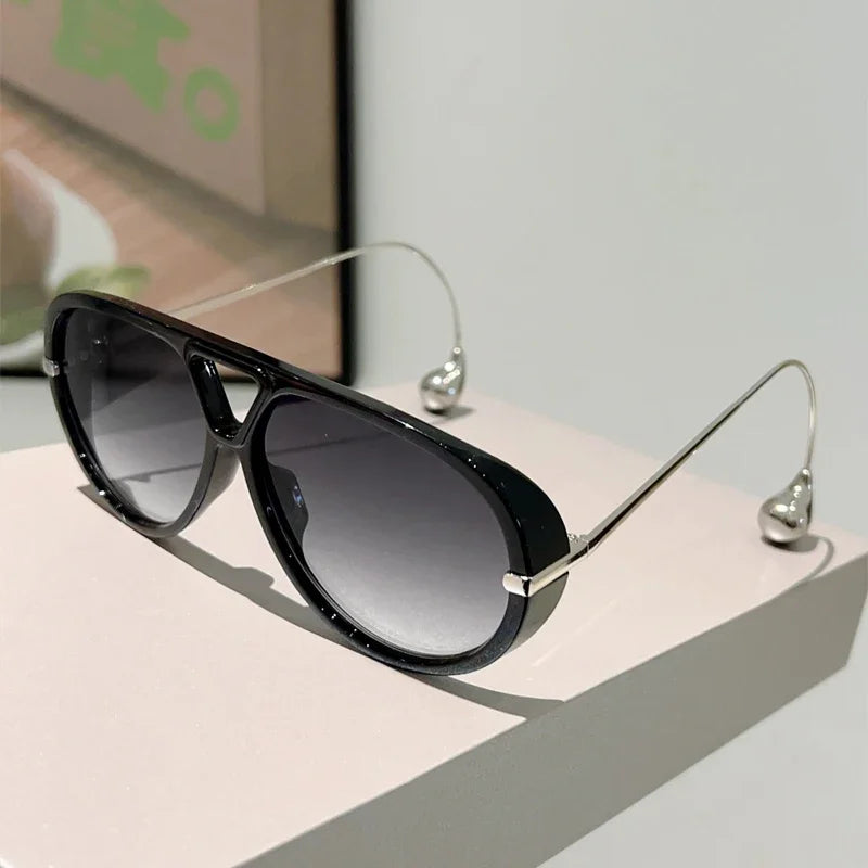 Luxury Oversized Pilot Sunglasses - Gradient Designer Shades