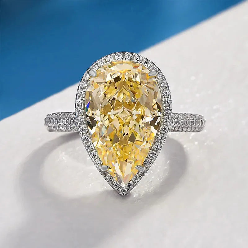 Elegant Yellow Cubic Zirconia Ring - Luxury Fashion Jewelry
