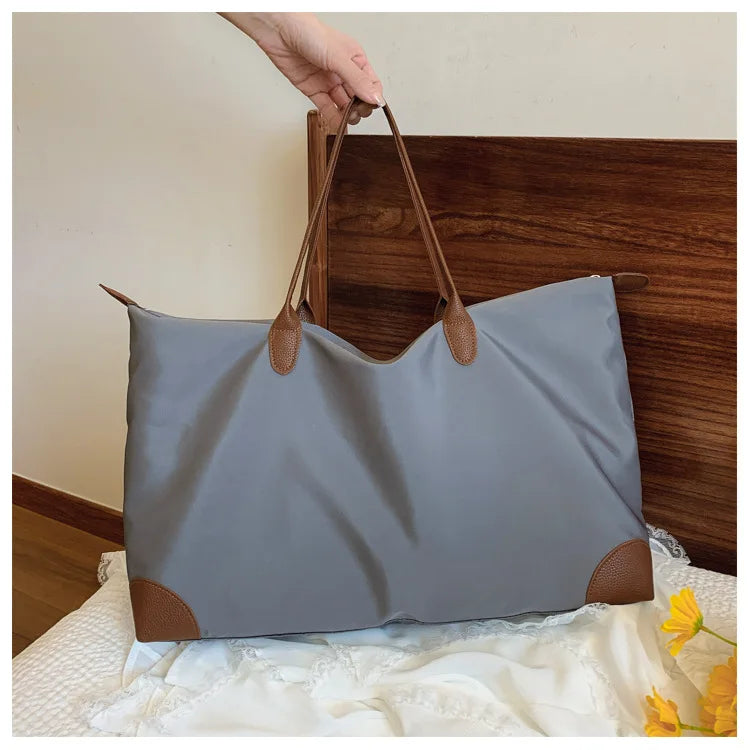 Elegant Travel Tote Bag - Versatile Carry-All