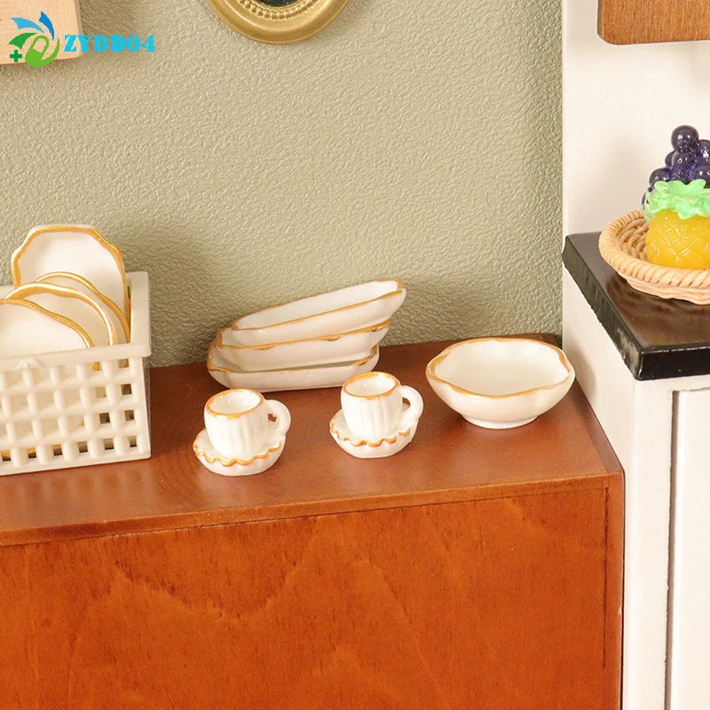 Premium Dollhouse Dinnerware Set - Miniature Kitchen Tableware