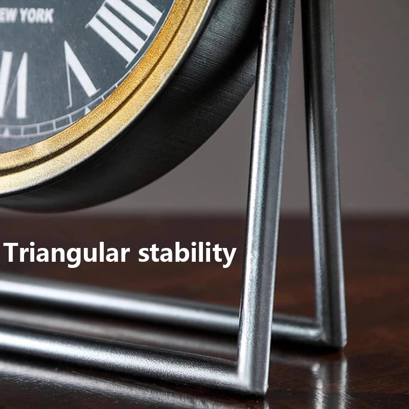 Elegant Retro Metal Desk Clock - Silent Quartz Design