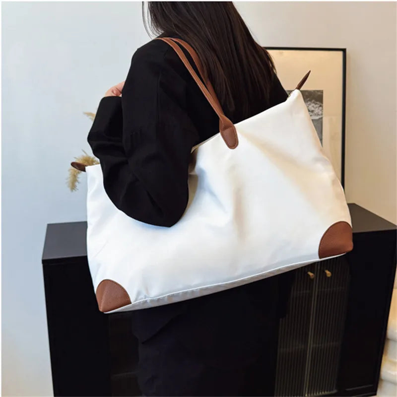 Elegant Travel Tote Bag - Versatile Carry-All