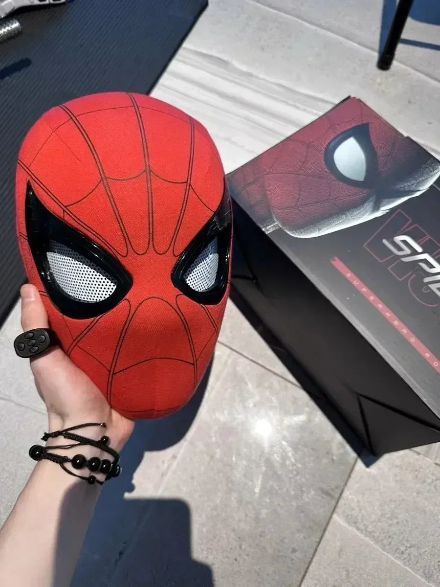 Interactive Spiderman Cosplay Mask - Remote Control Moving Eyes