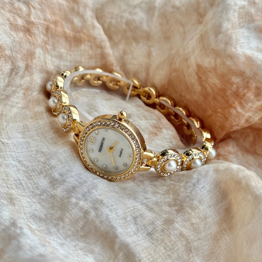 Elegant Pearl Bracelet Women's Watch - Diamond Quartz