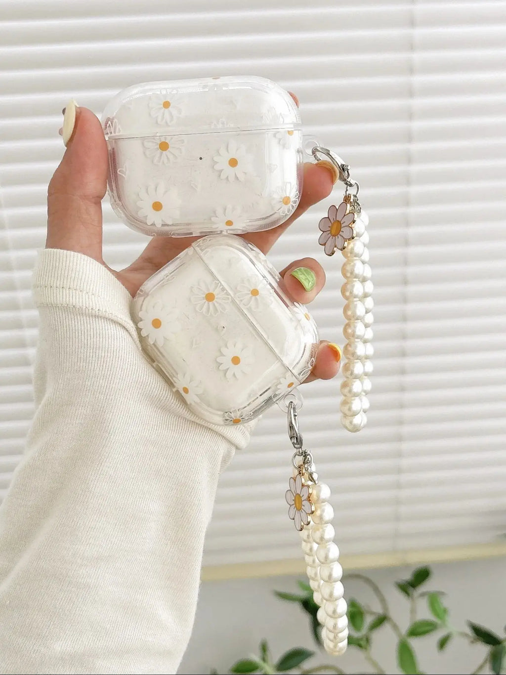 Pearl AirPods Case - TPU Flower Pattern for AirPods 1/2/3/Pro/Pro2