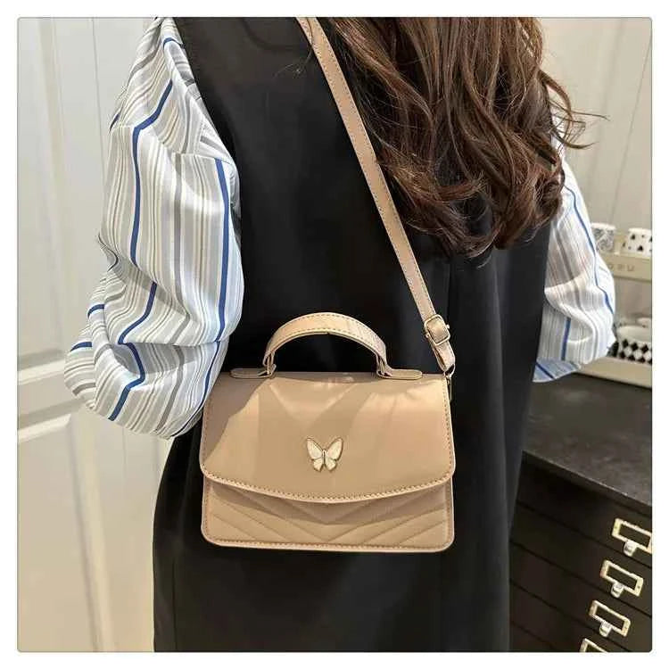 Elegant Butterfly Shoulder Bag - Chic & Portable