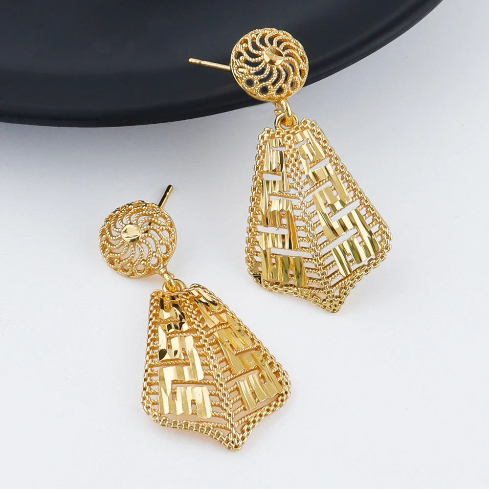 Exquisite 18K Gold Plated Dubai Jewelry Set - Luxury Necklace & Earrings